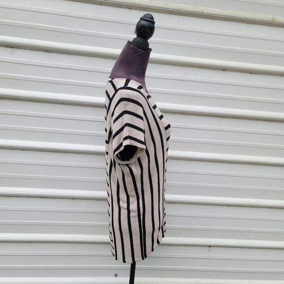 INC International Concepts Women’s Striped Knit Top Beige Black Stretch Sz s - Picture 6 of 8